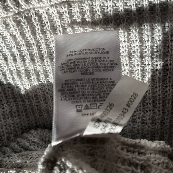 Express Grey and White Sweater, Small - Picture 5 of 5